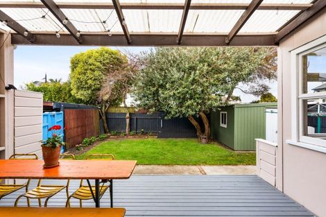 Photo of property in 6 Ashridge Road, Napier South, Napier, 4110