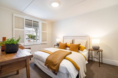 Photo of property in 17 Anne Street, Devonport, Auckland, 0624