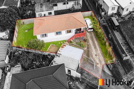 Photo of property in 2 Zircon Place, Wiri, Auckland, 2104