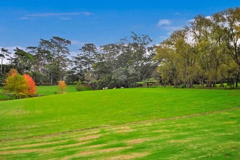 Photo of property in 104 Station Road, Kumeu, 0891