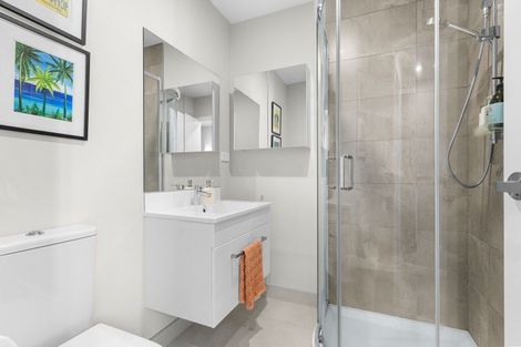 Photo of property in 28 Koro Lane, Mangere Bridge, Auckland, 2022