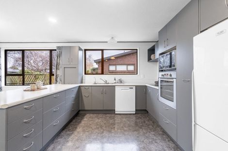 Photo of property in 5 Raeburn Place, Gore, 9710