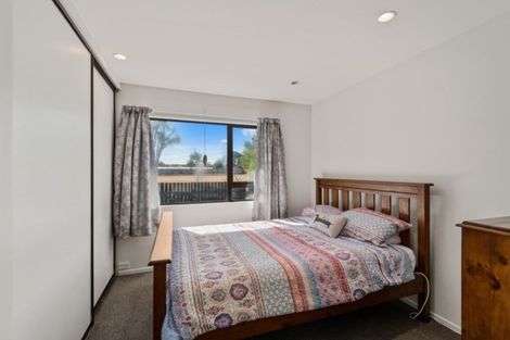 Photo of property in 3 Pinaster Place, Parklands, Christchurch, 8083