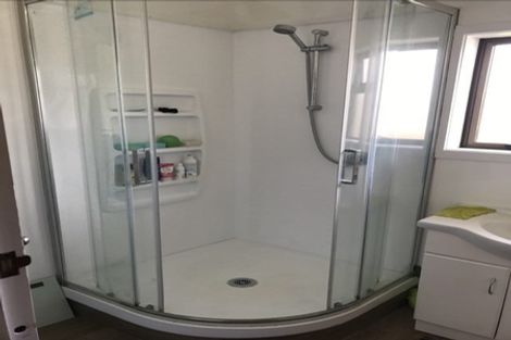 Photo of property in 114a Edinburgh Street, Pukekohe, 2120