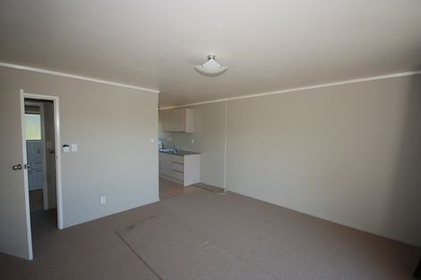 Photo of property in 2/14 Mcdonald Crescent, Mount Wellington, Auckland, 1060