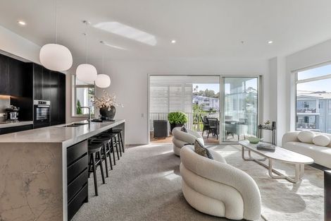 Photo of property in 189 Hibiscus Drive, Orewa, 0931