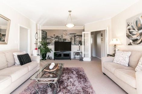 Photo of property in 18 Greenwood Road, Havelock North, 4130