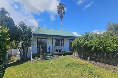 Photo of property in 8a Kane Road, Papamoa Beach, Papamoa, 3118