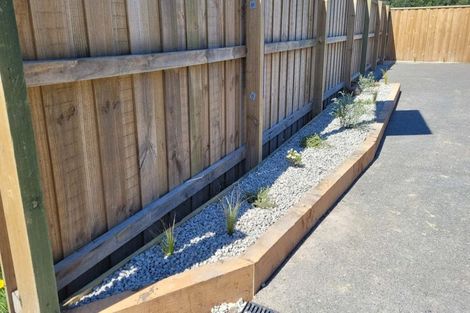 Photo of property in 11 Mehrtens Crescent, Woodend, 7691