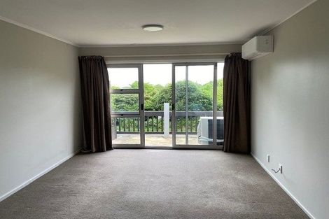 Photo of property in 4/49 Maungaraki Road, Korokoro, Lower Hutt, 5012