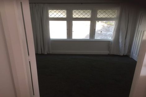 Photo of property in 20 Sugarloaf Road, Brooklyn, Wellington, 6021