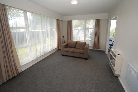 Photo of property in 19 Rhodes Drive, Kelvin Grove, Palmerston North, 4414