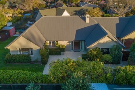 Photo of property in 6 Carmana Gardens, Rangiora, 7400