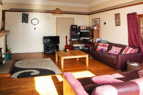 Photo of property in 175 Talbot Street, Geraldine, 7930