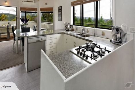 Photo of property in 144 Glengarry Road, Glen Eden, Auckland, 0602