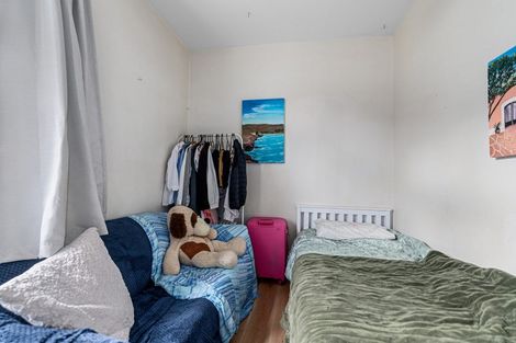 Photo of property in 135 Opawa Road, Opawa, Christchurch, 8023