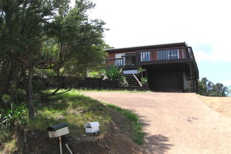 Photo of property in 43 Okoka Road, Omiha, Waiheke Island, 1081