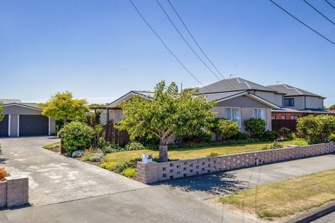 Photo of property in 4 Janet Street, Upper Riccarton, Christchurch, 8041
