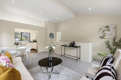 Photo of property in 1/807 East Coast Road, Northcross, Auckland, 0630