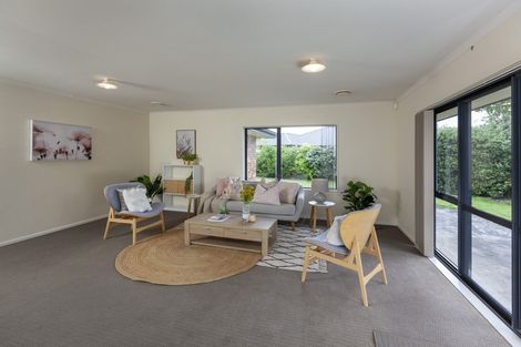 Photo of property in 4b Georgia Grove, Paraparaumu, 5032