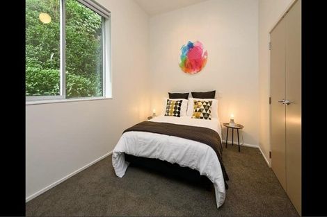 Photo of property in 8/2 Onslow Road, Khandallah, Wellington, 6035