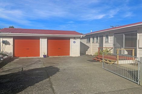Photo of property in 20 Ruahine Street, Dannevirke, 4930