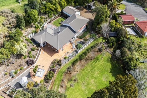 Photo of property in 11 Orite Drive, Mangorei, New Plymouth, 4371