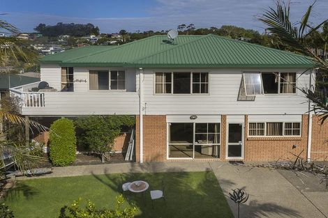 Photo of property in 19 Vista Motu, Red Beach, 0932