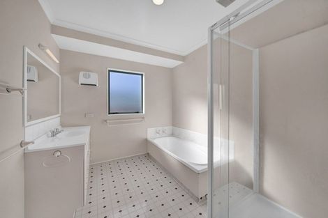 Photo of property in 12 Puni Street, Fitzroy, New Plymouth, 4312