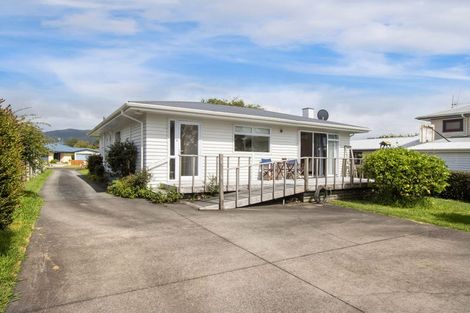Photo of property in 15 Polley Crescent, Katikati, 3129