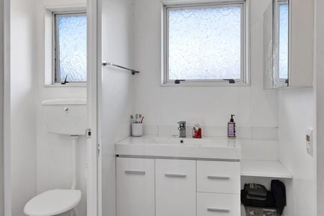 Photo of property in 24 High Street South, Eltham, 4322