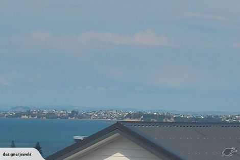 Photo of property in 130 West Hoe Heights, Orewa, 0931