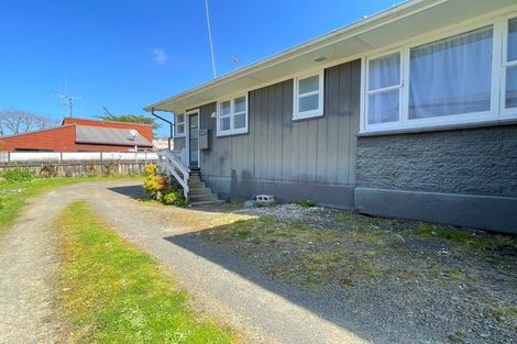 Photo of property in 92a Clyde Street, Island Bay, Wellington, 6023