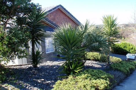 Photo of property in 22 Virginia Street, Henderson, Auckland, 0612