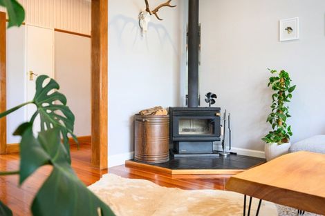 Photo of property in 10 Kingswood Street, Takaro, Palmerston North, 4412