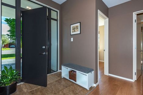 Photo of property in 12 Sheraton Place, Redwood, Christchurch, 8051