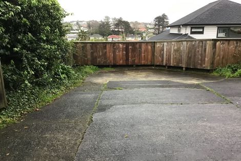 Photo of property in 30 Ellis Avenue, Mount Roskill, Auckland, 1041