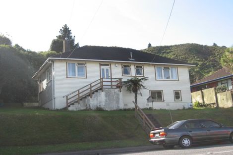 Photo of property in 37 Kowhai Street, Naenae, Lower Hutt, 5011