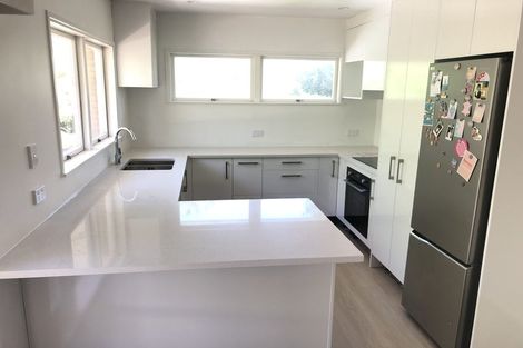 Photo of property in 2/43 Northumberland Avenue, Belmont, Auckland, 0622