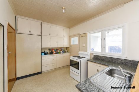 Photo of property in 201 College Street, West End, Palmerston North, 4412