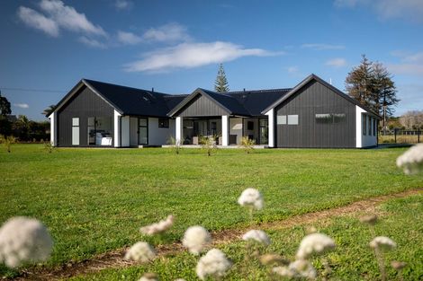 Photo of property in 2 Tareha Place, Kerikeri, 0230