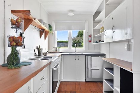 Photo of property in 10 Kawakawa Street, Whanganui East, Whanganui, 4500