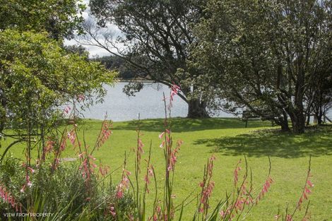 Photo of property in 10 Roretana Drive, Athenree, Katikati, 3177