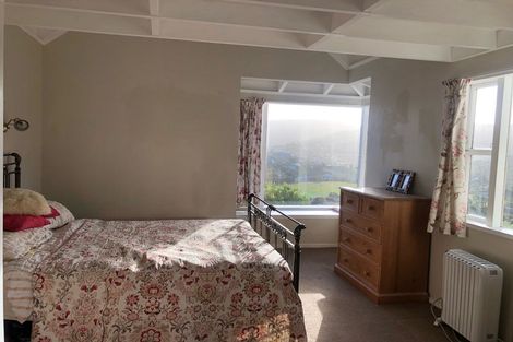 Photo of property in 9 Indira Place, Khandallah, Wellington, 6035