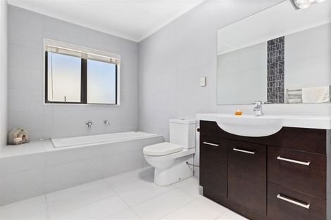 Photo of property in 6 Pony Park Place, Beachlands, Auckland, 2018