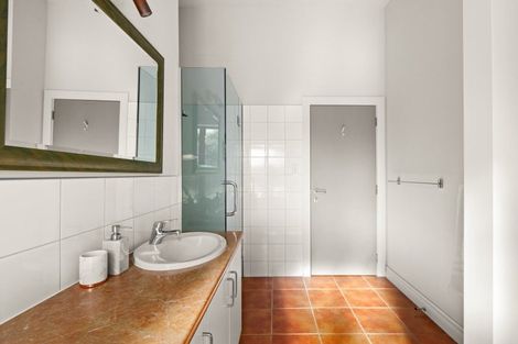 Photo of property in 65 Lucknow Road, Havelock North, 4130