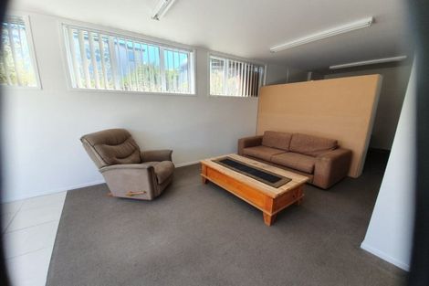 Photo of property in 12a Clevedon Road, Papakura, 2110