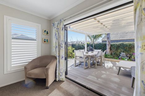 Photo of property in 32 Purnell Street, College Estate, Whanganui, 4500