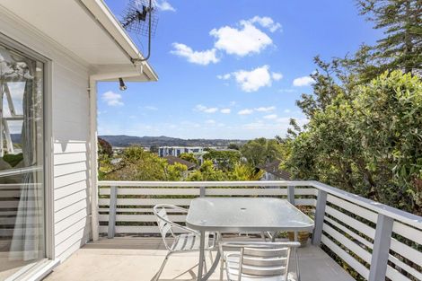 Photo of property in 43 Waitaki Street, Henderson, Auckland, 0612