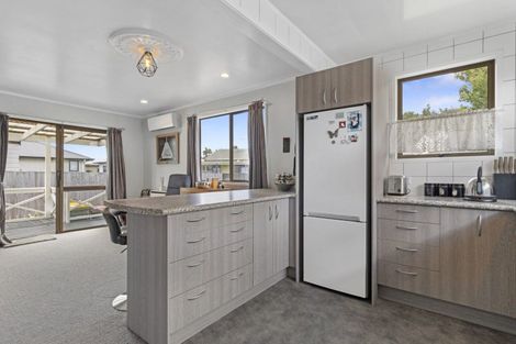 Photo of property in 52a Claude Street, Fairfield, Hamilton, 3214